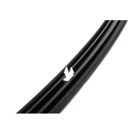 Garniture de couverture de toit décapotable - Pièce d'origine BMW 51138132631 Garniture de couverture de toit décapotable - Pièce d'origine BMW 51138132631