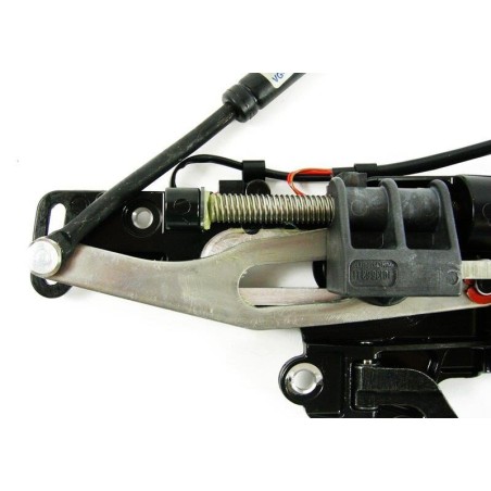 Fermoir de capote décapotable gauche - Pièce d'origine BMW 54347031361 Fermoir de capote décapotable gauche - Pièce d'origine BMW 54347031361