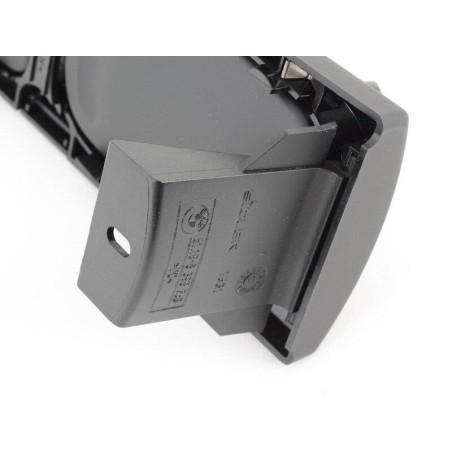 Porte-gobelet - Pièce d'origine BMW 51168398250 Porte-gobelet - Pièce d'origine BMW 51168398250