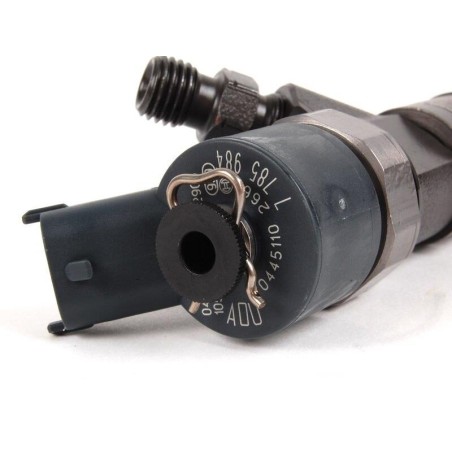Injecteur de carburant diesel - Pièce d'origine BMW 13537785573 Injecteur de carburant diesel - Pièce d'origine BMW 13537785573