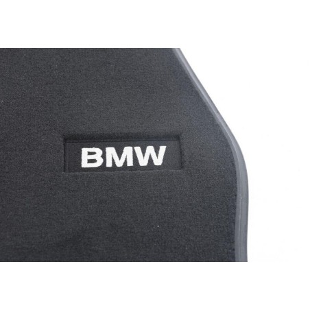 Tapis de sol en textile pour conduite à gauche (LHD) - Pièce d'origine BMW 51472339465.