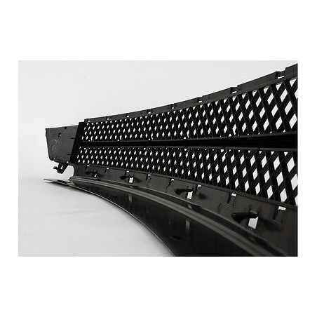 Grille inférieure centrale de pare-chocs avant - Pièce d'origine 51117158831 Grille inférieure centrale de pare-chocs avant - Pièce d'origine 51117158831