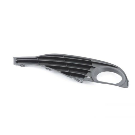 Grille fermée du feu antibrouillard avant droit - Pièce d'origine BMW 51117255366 Grille fermée du feu antibrouillard avant droit - Pièce d'origine BMW 51117255366