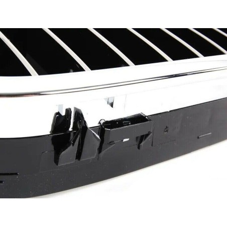 Grille de calandre avant gauche chromée - Pièce d'origine BMW 51137064317 Grille de calandre avant gauche chromée - Pièce d'origine BMW 51137064317