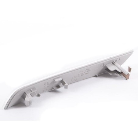 Réflecteur avant gauche du pare-chocs - Pièce d'origine BMW 63147187087 Réflecteur avant gauche du pare-chocs - Pièce d'origine BMW 63147187087