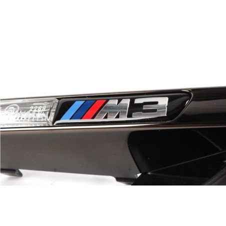 Garniture de grille de passage de roue avant droite - Pièce d'origine BMW 51137979352 Garniture de grille de passage de roue avant droite - Pièce d'origine BMW 51137979352