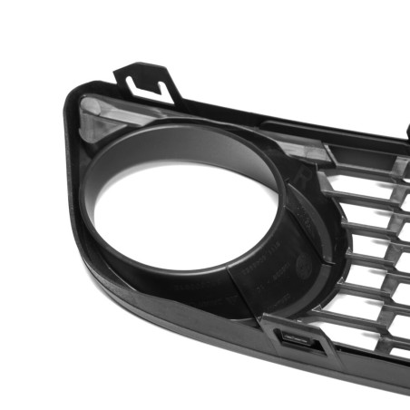 Ensemble de trois grilles inférieures de pare-chocs avant M Sport - Pièce d'origine BMW 51118048969 Ensemble de trois grilles inférieures de pare-chocs avant M Sport - Pièce d'origine BMW 51118048969