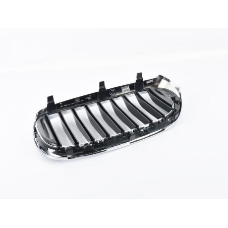 Pièce d'origine BMW 51138065540/51138065539 - Ensemble de grille de calandre avant M Sport en chrome, côté gauche et côté droit.