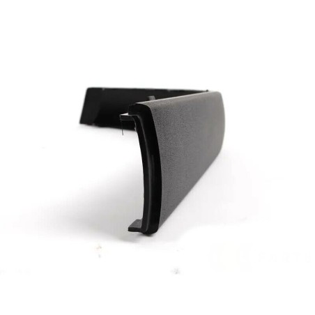 panneau de moulure droite O/S - Pièce d'origine BMW 5111226568. panneau de moulure droite O/S - Pièce d'origine BMW 5111226568.