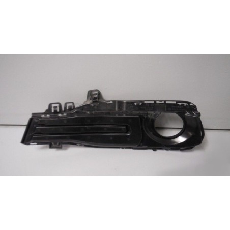 Grille de calandre noire avec grille de fermeture pour phare antibrouillard avant droit - Pièce d'origine BMW 51117396858 Grille de calandre noire avec grille de fermeture pour phare antibrouillard avant droit - Pièce d'origine BMW 51117396858