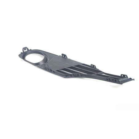 Phare antibrouillard avant droit côté passager - Grille partiellement ouverte de luxe - Pièce d'origine BMW 51117281918. Phare antibrouillard avant droit côté passager - Grille partiellement ouverte de luxe - Pièce d'origine BMW 51117281918.