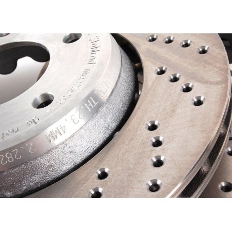 Paire de disques de frein avant haute performance (325x25) - Pièce d'origine BMW 34112282871KT Paire de disques de frein avant haute performance (325x25) - Pièce d'origine BMW 34112282871KT
