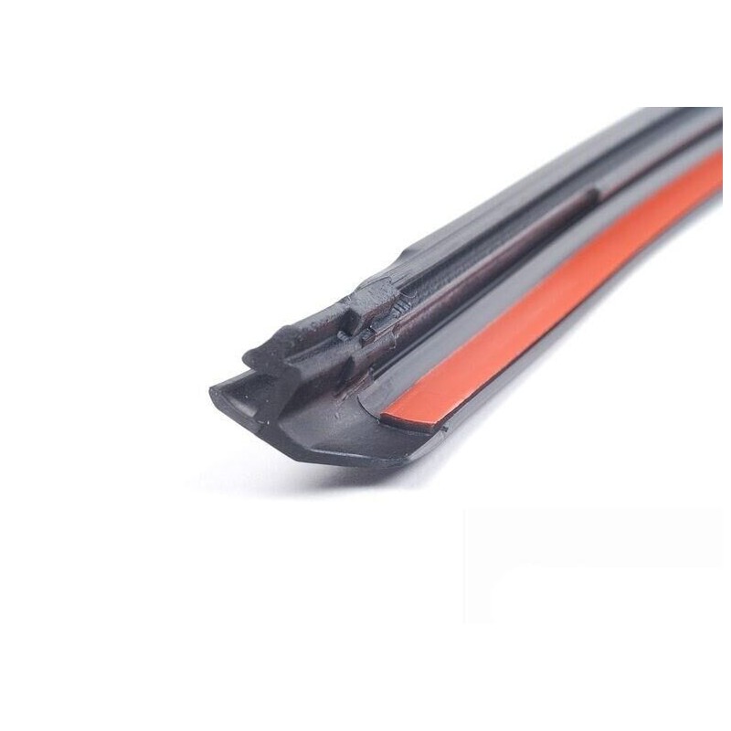 Moulure supérieure de pare-brise avant - Pièce d'origine BMW 51317061967 Moulure supérieure de pare-brise avant - Pièce d'origine BMW 51317061967