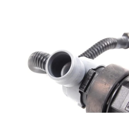 Tuyau de soupape de ventilation du réservoir de carburant - Pièce d'origine BMW 13907618643