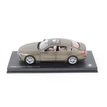 Modèle réduit Gran Coupe Frozen Bronze - Pièce d'origine BMW 80432218742 Modèle réduit Gran Coupe Frozen Bronze - Pièce d'origine BMW 80432218742