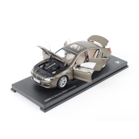 Modèle réduit Gran Coupe Frozen Bronze - Pièce d'origine BMW 80432218742 Modèle réduit Gran Coupe Frozen Bronze - Pièce d'origine BMW 80432218742