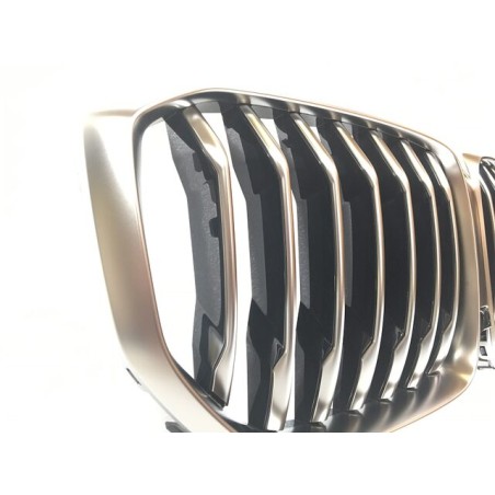 Grille avant - Gris cérium - Pièce d'origine BMW 51137454888 Grille avant - Gris cérium - Pièce d'origine BMW 51137454888