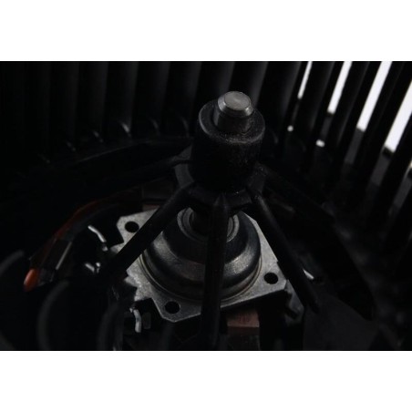 Moteur de soufflante de climatisation - Pièce d'origine BMW 64116933663 Moteur de soufflante de climatisation - Pièce d'origine BMW 64116933663