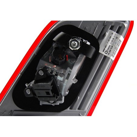 Feu arrière intérieur droit - Pièce d'origine BMW 63217162300 Feu arrière intérieur droit - Pièce d'origine BMW 63217162300