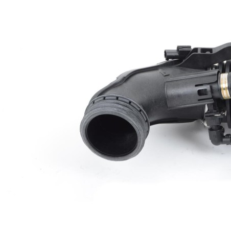 Tuyau d'air filtré d'admission - Pièce d'origine BMW 13717808157 Tuyau d'air filtré d'admission - Pièce d'origine BMW 13717808157