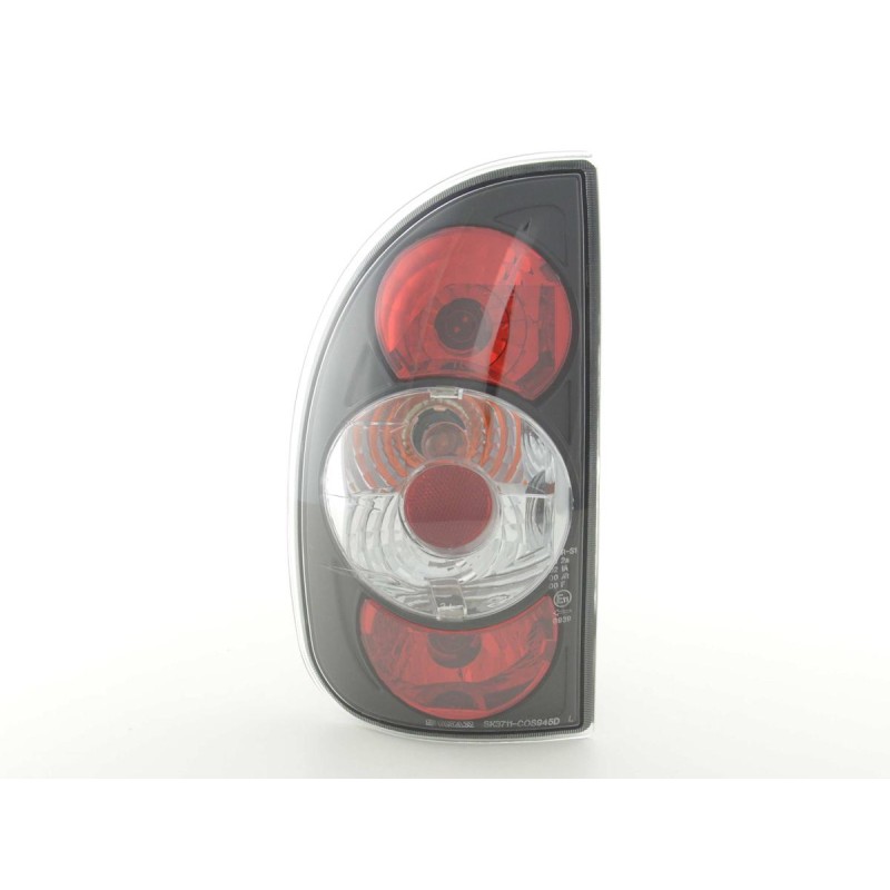 Kit feux arrière Opel Corsa B 5 portes. 93-00 noir