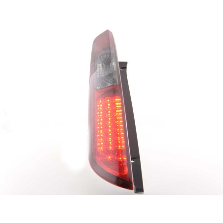 Kit feux arrières LED Ford Focus 2 5 portes 04-08 rouge / noir Kit feux arrières LED Ford Focus 2 5 portes 04-08 rouge / noir
