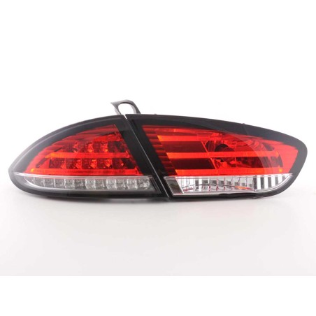 Kit feux arrières LED Seat Leon type 1P 09-12 rouge / clair Kit feux arrières LED Seat Leon type 1P 09-12 rouge / clair